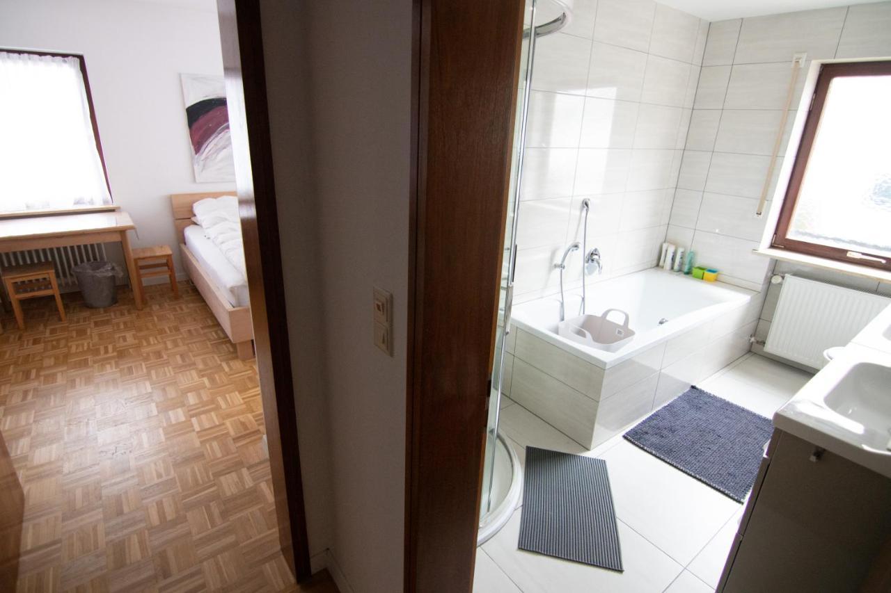 Familienzimmer Neumarkt in der Oberpfalz Ngoại thất bức ảnh