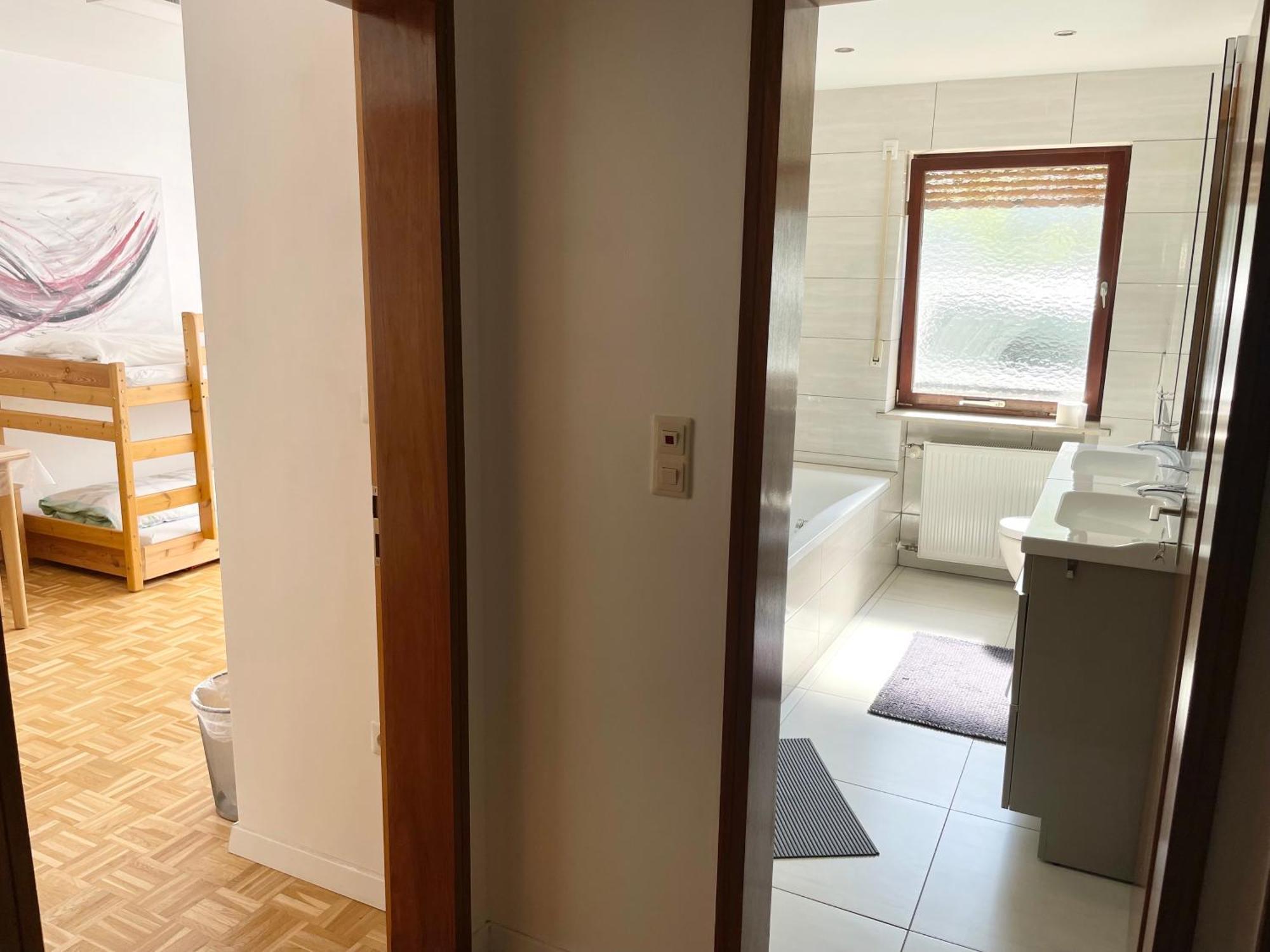 Familienzimmer Neumarkt in der Oberpfalz Ngoại thất bức ảnh